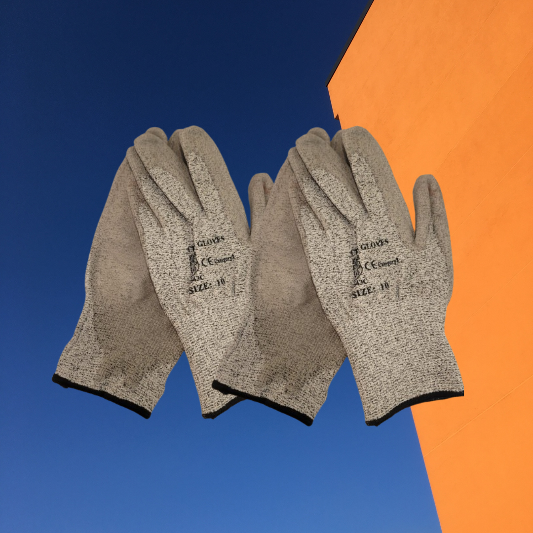 gants gris